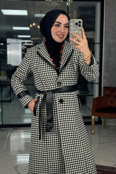 Hüsna Kazayağ Kaban-Beyaz/Siyah