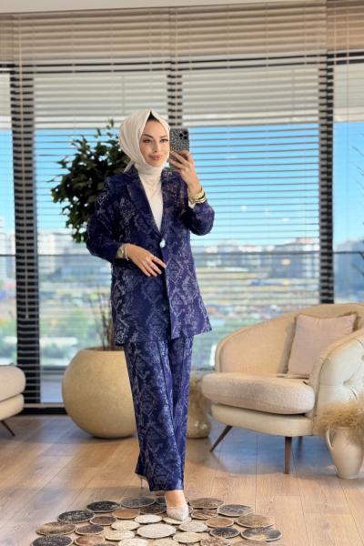 02-2610 Kendinden Desenli Takım Lacivert