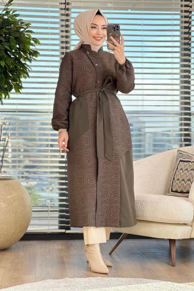 04-1340 Kendinden Desenli Kumaş Parça Detaylı Kap Haki