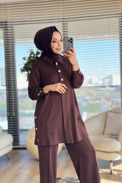 14429 Ön Fermuarlı Patı Üç Metalli Takım Kahve