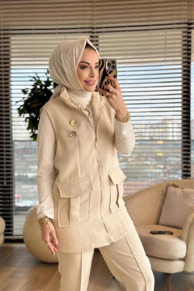14463 Önü Cepli Ferm. Yelekli Takım Bej
