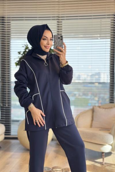 22763 Biye Detaylı Önü Fermuarlı Takım Lacivert