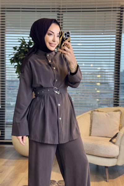 22838-5 Ön  Pile Kemerli Metal Düğmeli Takım Kahve