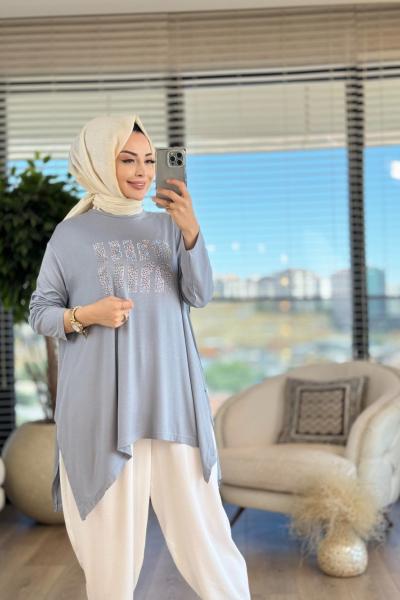24277 Önü Taş Yazılı Tunik Gri
