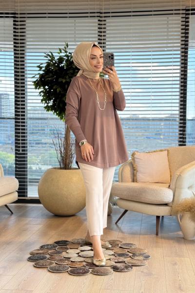 25004 Eteği Oval Sıfır Yaka Triko Tunik Vizon