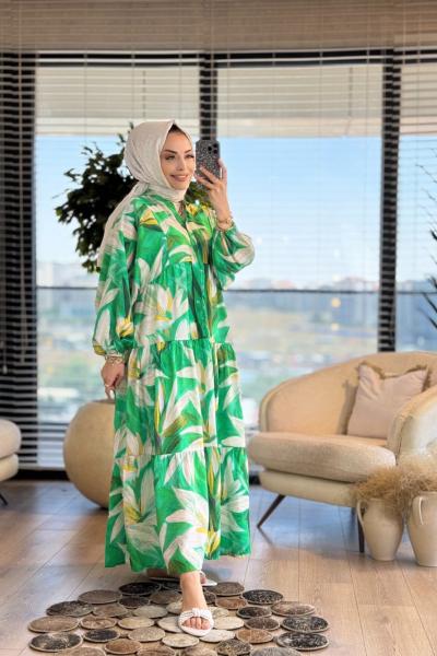 25EL568 Renkli Tüy Desenli Elbise Benetton