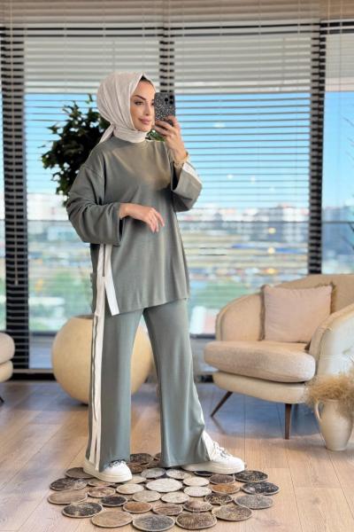 3047 Yanları İki Şeritli Takım Haki