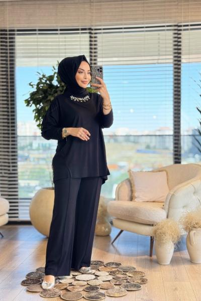 32961 Yakası Taş İşlemeli Takım Siyah