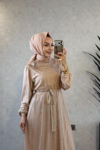 3736 Valentina Elbise Bej
