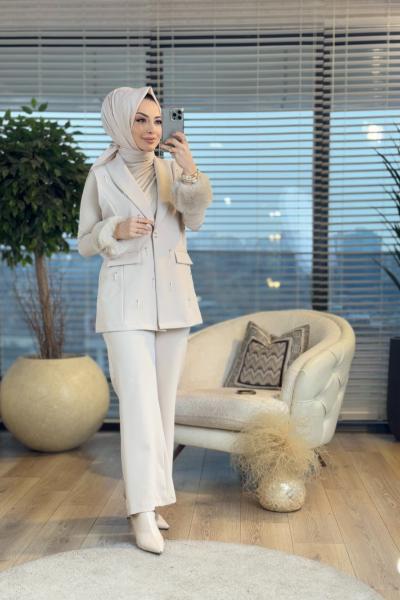 4322 Ön İnci İşli Yelekli Takım Taş