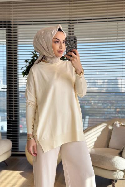 44197 Yan Ve Manşeti Düğmeli Triko Tunik Ekru