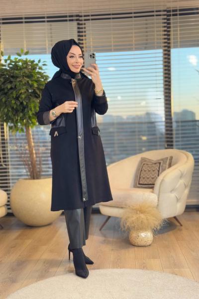 7038 Ön Kol Ve Patı Deri Parçalı Kap Siyah