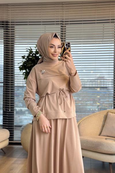 7462 Robası Dikişli Broşlu Takım Bej